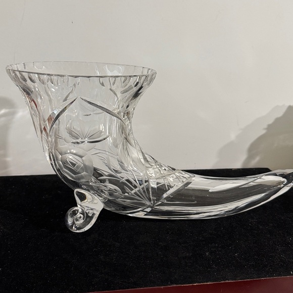 Vintage West Germany Cornucopia Vase Hand Cut and Etched Crystal 12